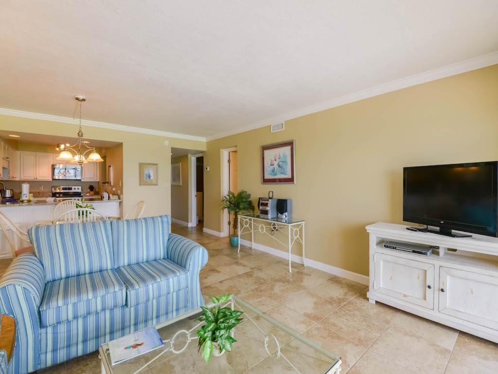 Beach House IV Destin Room photo